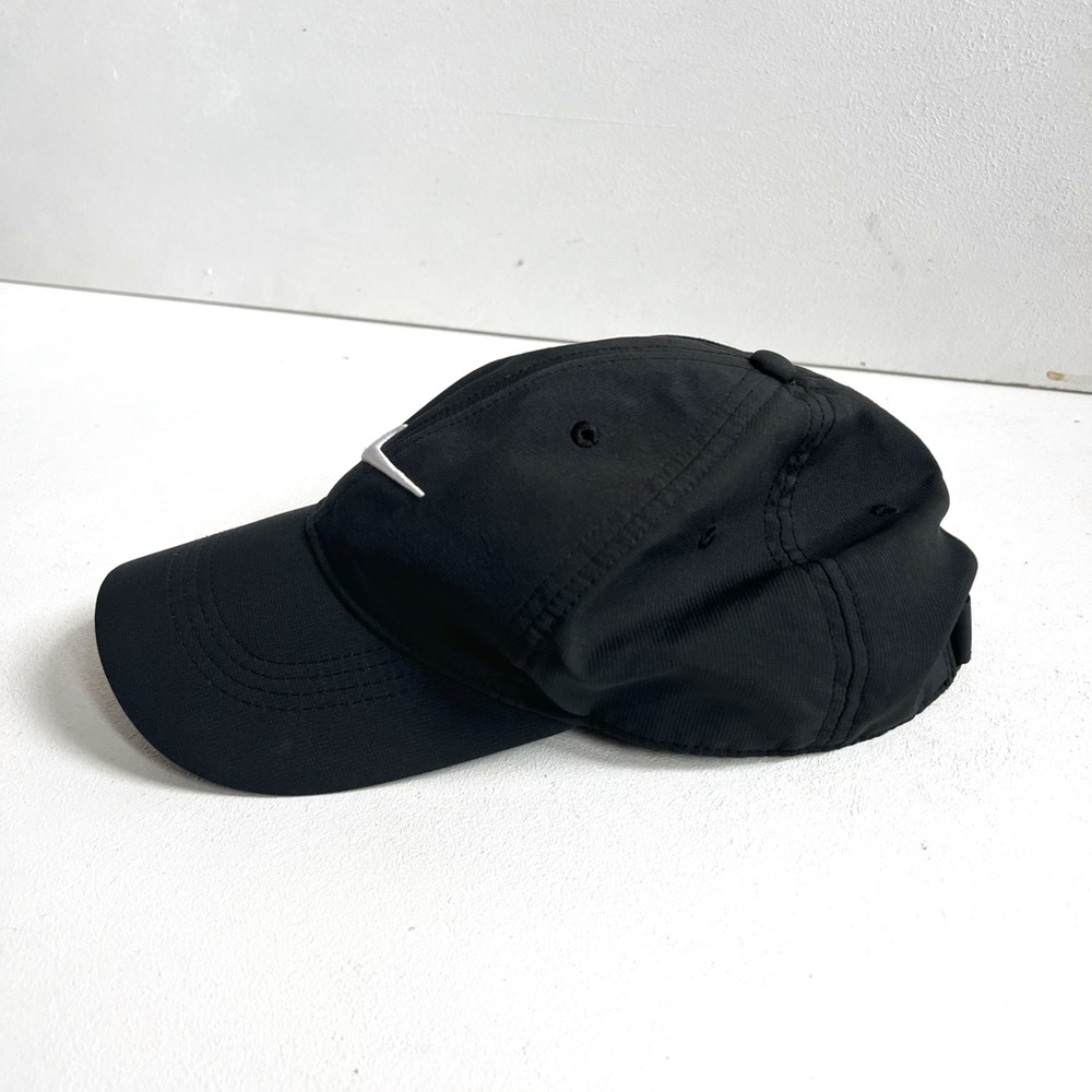 Nike | Logo Golf Cap - Picture 2 of 4